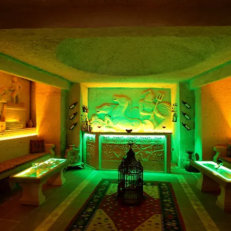 Hotel Miras 4*