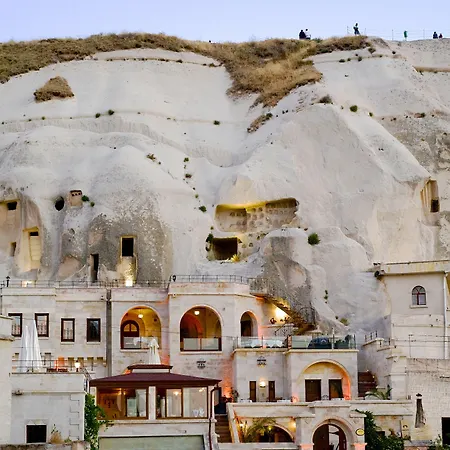 Hotel Miras 4*
