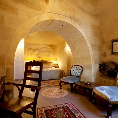 Hotel Miras 4*