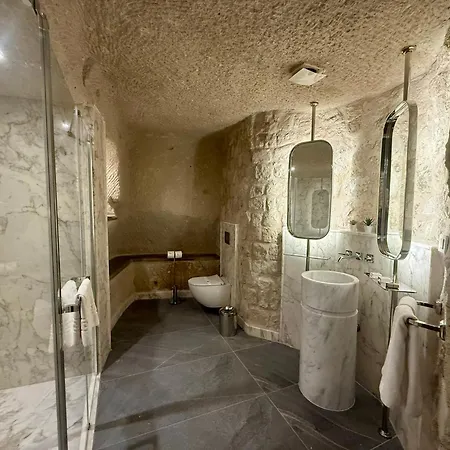 Miras Hotel